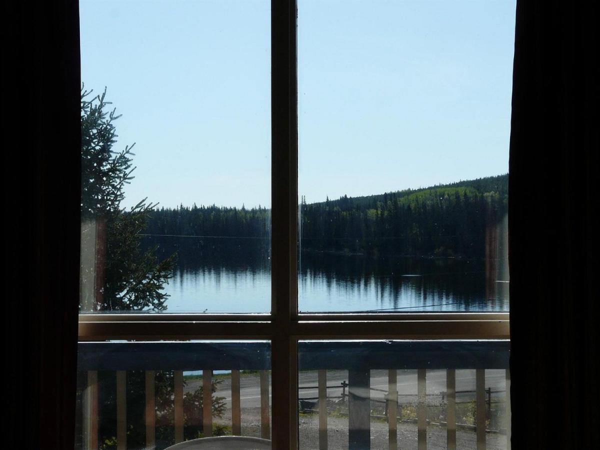 Lac Le Jeune Nature Resort Logan Lake エクステリア 写真