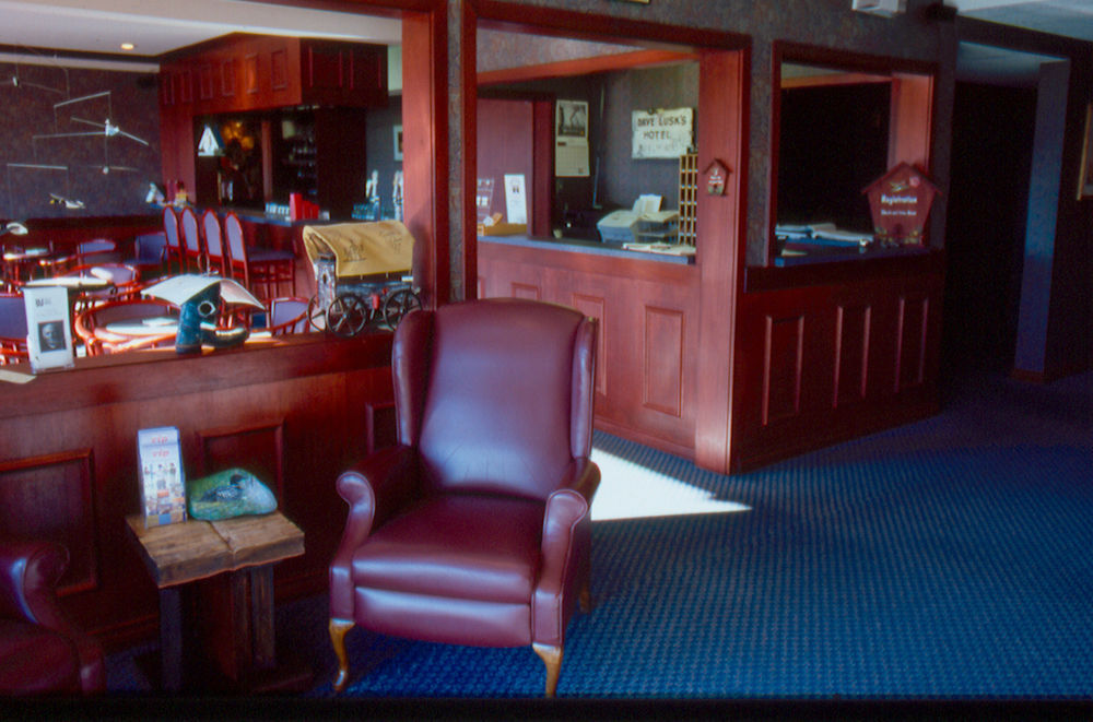 Lac Le Jeune Nature Resort Logan Lake エクステリア 写真